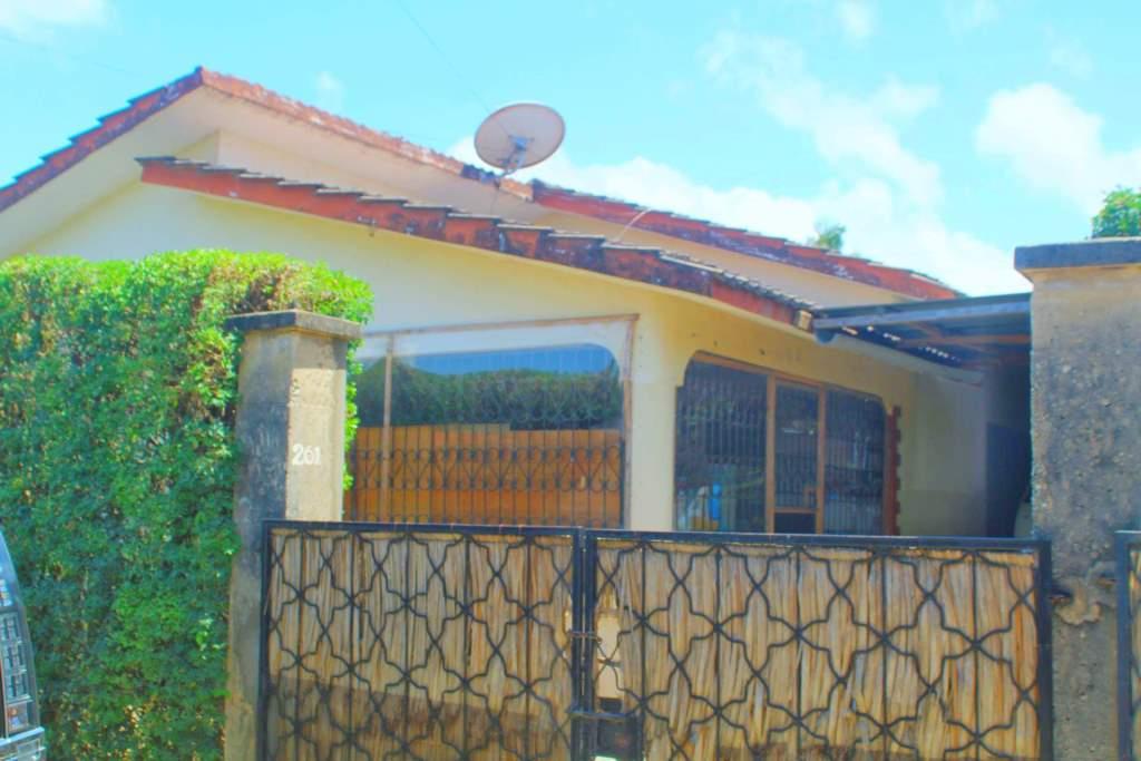 HOMESTAYS